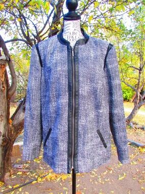 TanJay Black and Gray Blazer